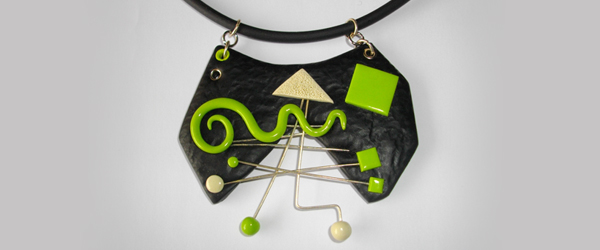 Pendentif Design vert et noir