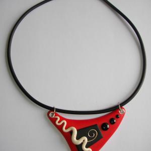 Triangle serpent (rouge) - Vente en ligne de bijoux fimo