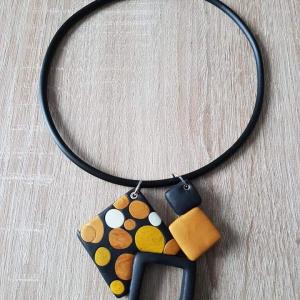 Pendentif 4 carrés ( pois ocre ) - Vente en ligne de bijoux fimo