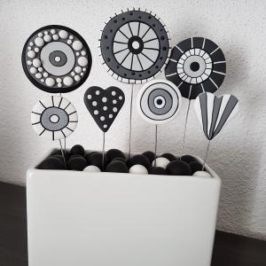 fleurs (noir et blanc) - Vente en ligne de bijoux fimo