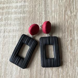 boucles rectangles chic (striées rouge et noir) - Vente en ligne de bijoux fimo